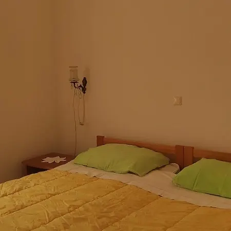 Apartmani Borcic アパート フヴァル